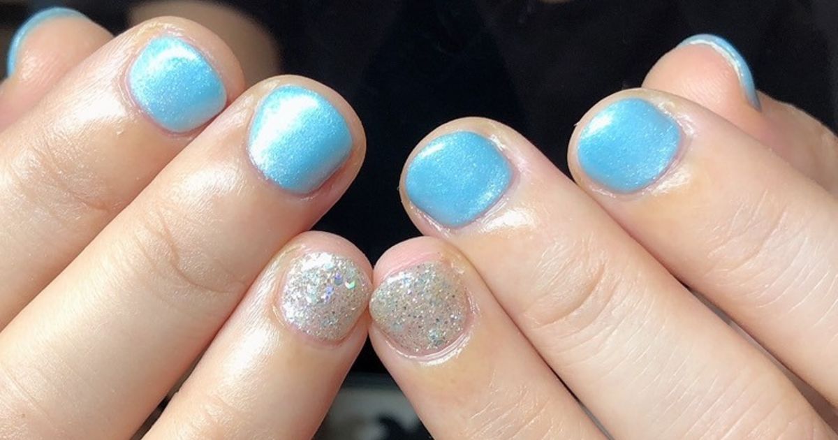 津田沼ネイルサロンにて 小爪だって セラピストだって オシャレしたい