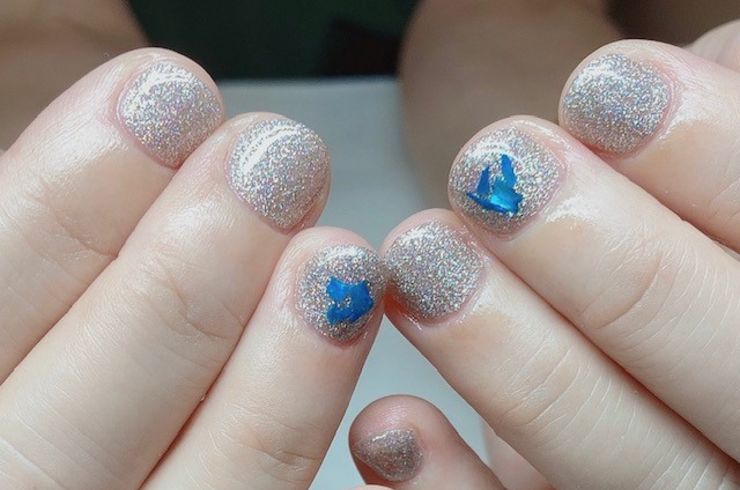 津田沼 ネイルサロンプラムさんで キラキラネイル 今ならフットネイルのキャンペーンやってるらしい